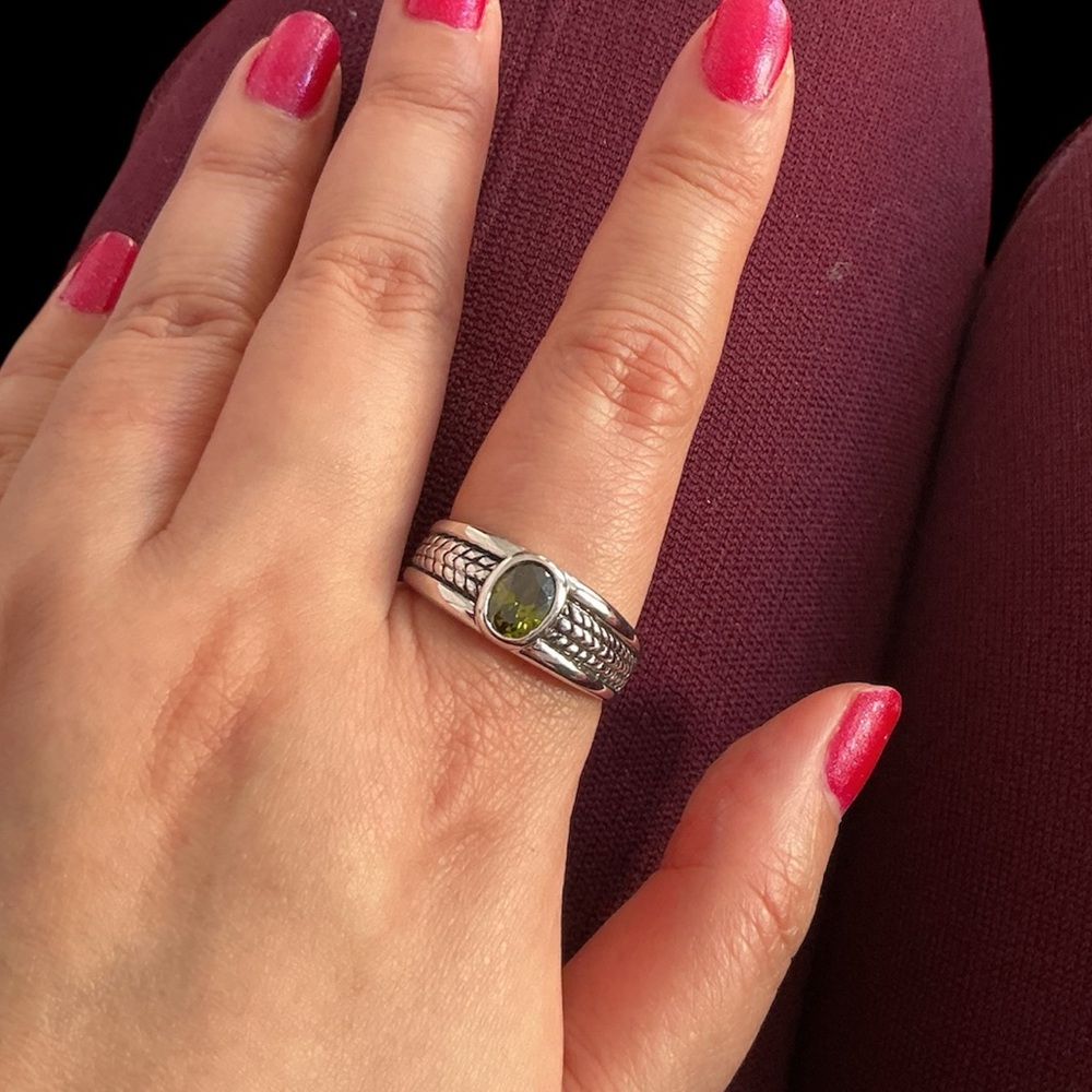 Elegant Vintage RSC Signed Ring Size 13 Green Gemstone Unisex